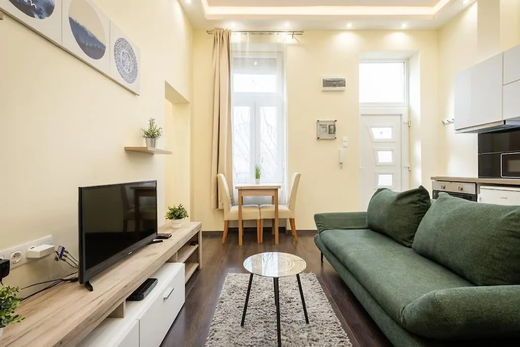 Peppy Home Of Harmony Budapest