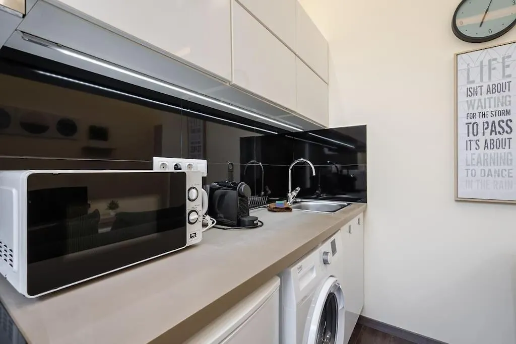 Peppy Home Of Harmony Budapest 0*,  Hungary