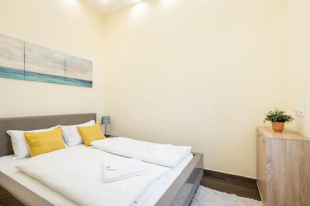 Apartment Peppy Home Of Harmony Budapest