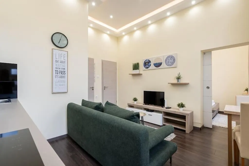 Peppy Home Of Harmony Budapest